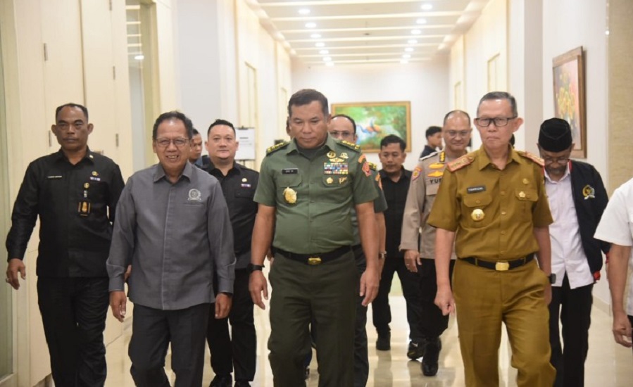 Kunjungan-Kerja-KASAD