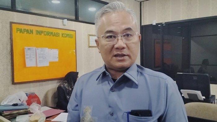 Wakil-Ketua-Komisi-III-DPRD-LampungYozi-Rizal-pad-pemutihan-pajak